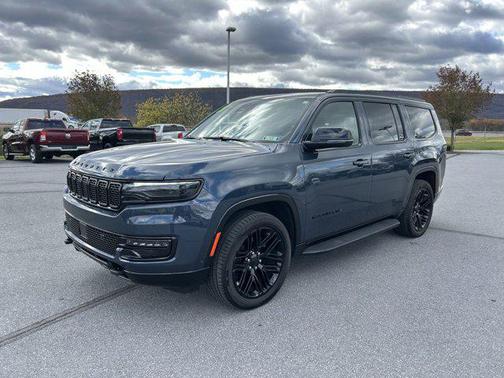 2023 Jeep Wagoneer Series II Carbide 4x4