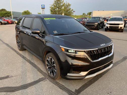 2022 Kia Carnival EX