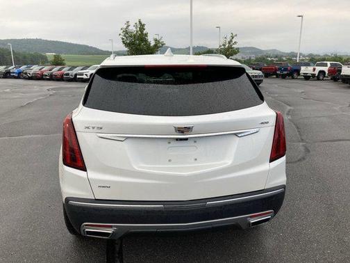 2020 Cadillac XT5 Premium Luxury