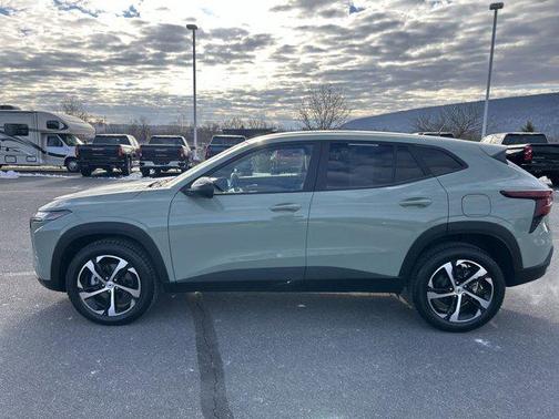 2024 Chevrolet Trax FWD 1RS