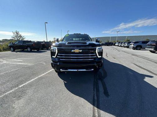 2025 Chevrolet Silverado 2500 LTZ