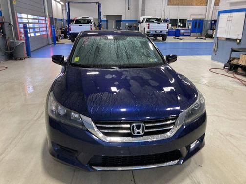 Obsidian Blue Pearl 2013 Honda Accord LX