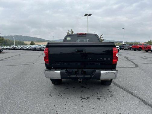 2016 Toyota Tundra SR5