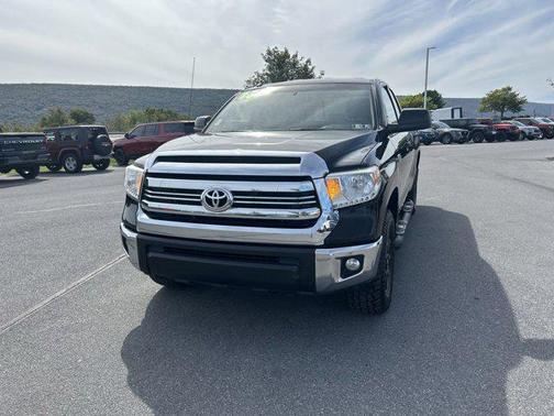 2016 Toyota Tundra SR5