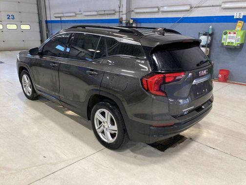 Smokey Quartz Metallic 2019 GMC Terrain SLE