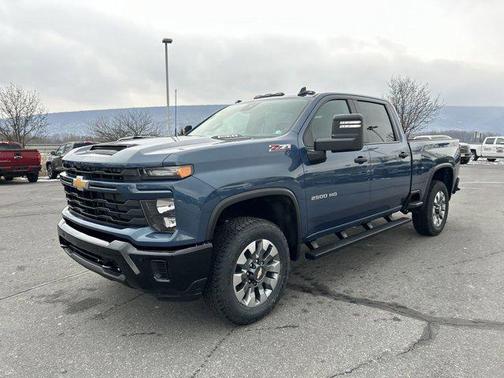 2026 Chevrolet Silverado 2500 Custom