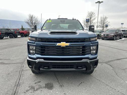 2026 Chevrolet Silverado 2500 Custom