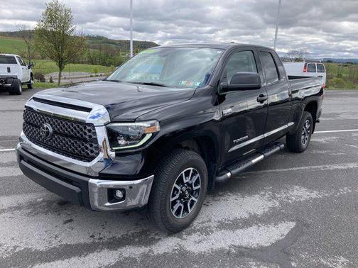 Midnight Black Metallic 2020 Toyota Tundra SR5