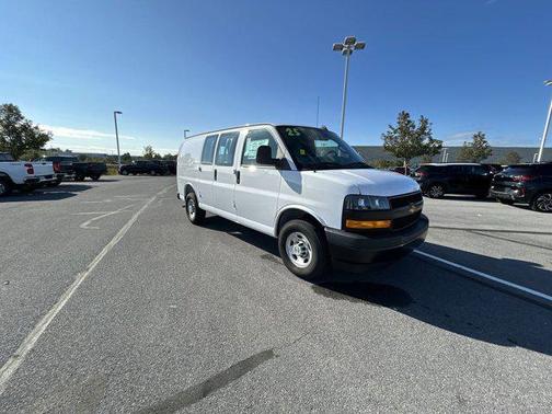 2025 Chevrolet Express 3500 RWD 3500 Regular Wheelbase WT