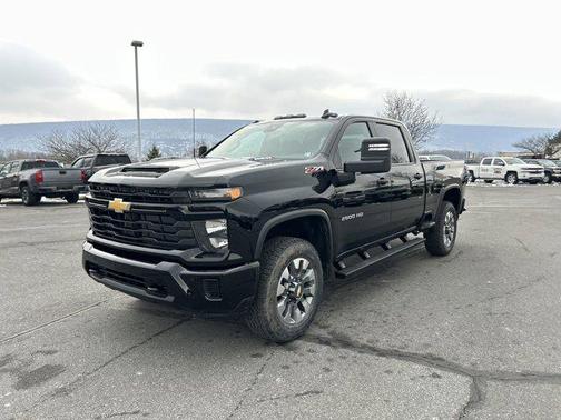 2026 Chevrolet Silverado 2500 Custom