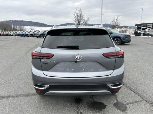 2022 Buick Envision FWD Essence