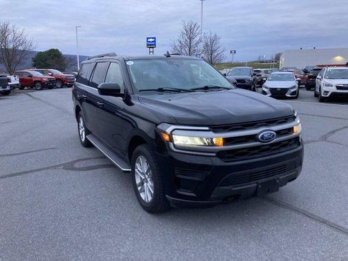 AGATE BLACK METALLIC 2022 Ford Expedition Max XLT