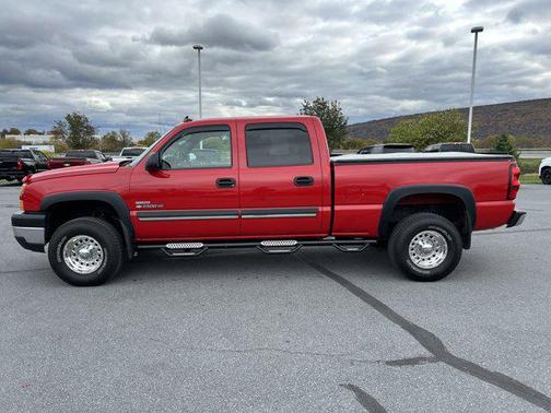 2007 Chevrolet Silverado 2500 LT1 H/D Crew Cab Classic