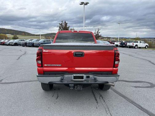 2007 Chevrolet Silverado 2500 LT1 H/D Crew Cab Classic