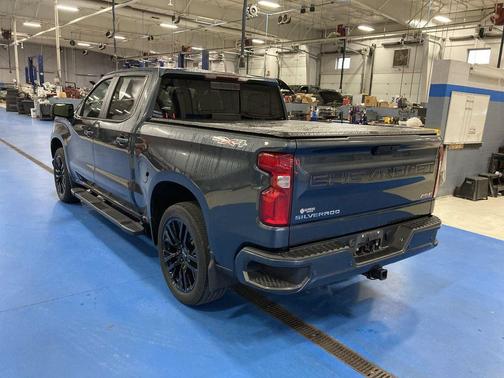Shadow Gray Metallic 2021 Chevrolet Silverado 1500 RST