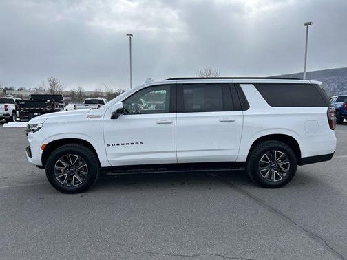 2024 Chevrolet Suburban 4WD Z71