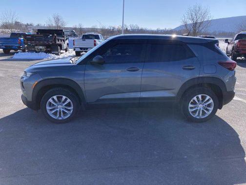 2022 Chevrolet Trailblazer LS
