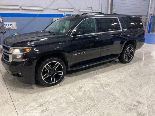 2020 Chevrolet Suburban LT