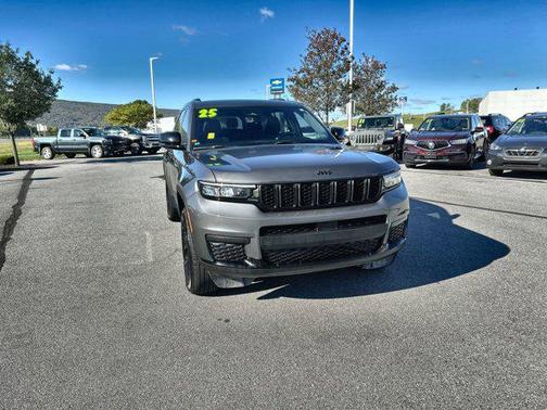 2025 Jeep Grand Cherokee L Altitude