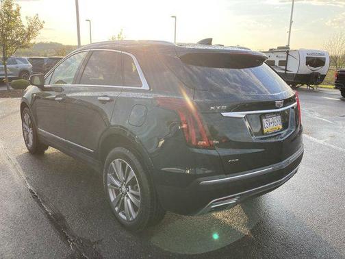 Emerald Lake Metallic 2024 Cadillac XT5 Premium Luxury