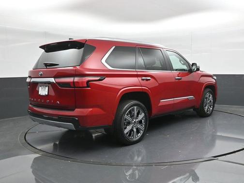 2024 Toyota Sequoia Capstone