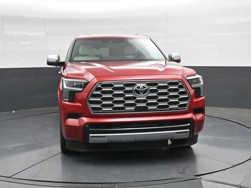 2023 Toyota Sequoia Capstone