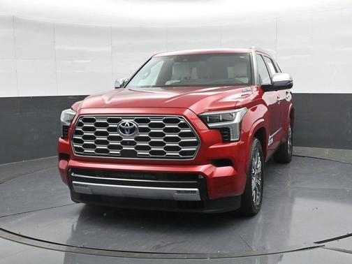 2023 Toyota Sequoia Capstone