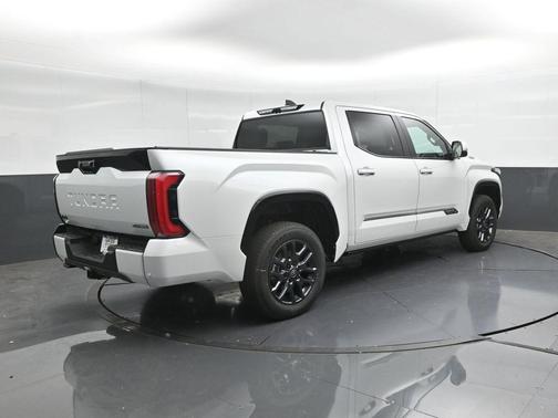 2026 Toyota Tundra Hybrid Platinum