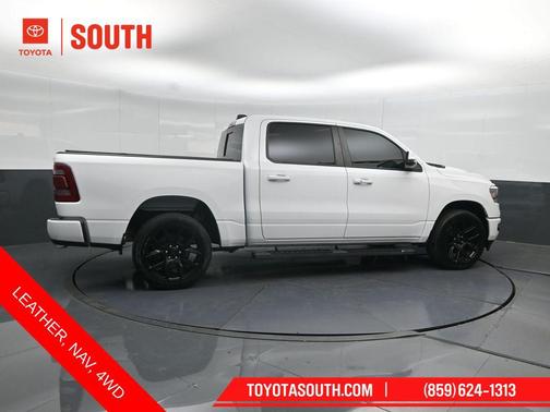 Bright White Clearcoat 2023 RAM 1500 Laramie