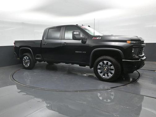 2024 Chevrolet Silverado 2500 Custom