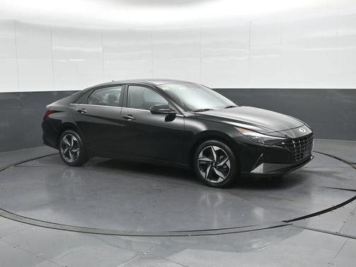 2023 Hyundai ELANTRA HEV Limited