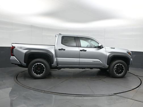 2026 Toyota Tacoma Hybrid 