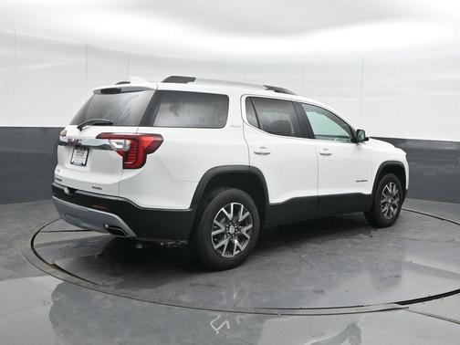 2023 GMC Acadia AWD SLE