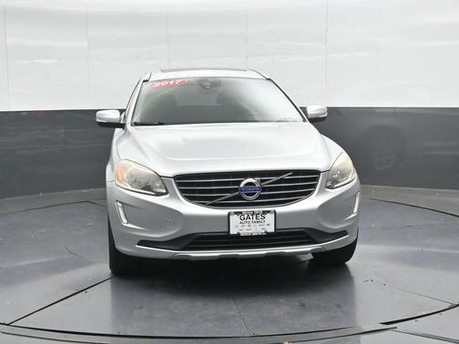 2017 Volvo XC60 T5 Inscription