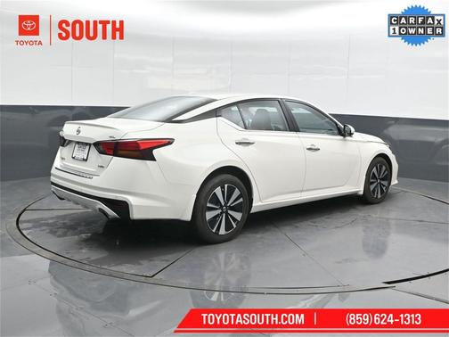 2022 Nissan Altima 2.5 SL