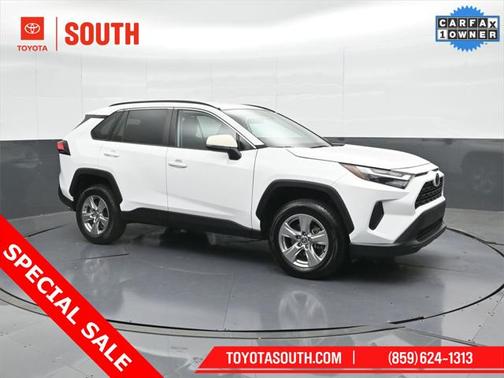 2023 Toyota RAV4 XLE