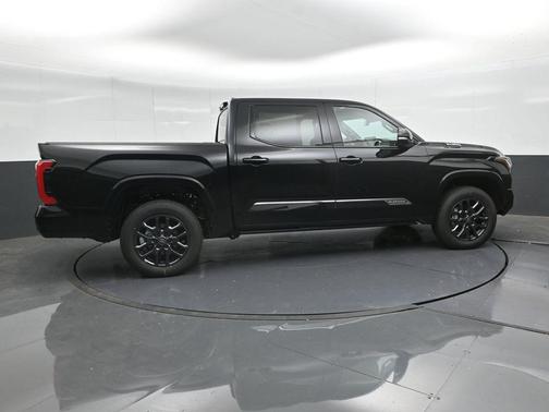 2026 Toyota Tundra Hybrid Platinum