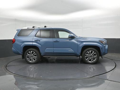 2025 Toyota 4Runner Limited