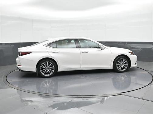 2021 Lexus ES 350 Base