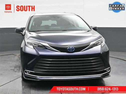 2023 Toyota Sienna XLE 7 Passenger