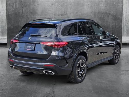2025 Mercedes-Benz GLC 300 Base