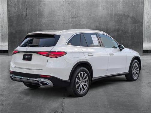 2025 Mercedes-Benz GLC 300 Base
