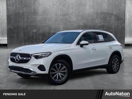 2025 Mercedes-Benz GLC 300 Base