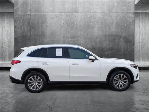 2025 Mercedes-Benz GLC 300 Base