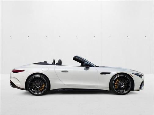 2022 Mercedes-Benz AMG SL 63 Base