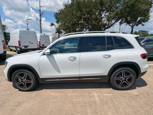 2026 Mercedes-Benz GLB 250 Base