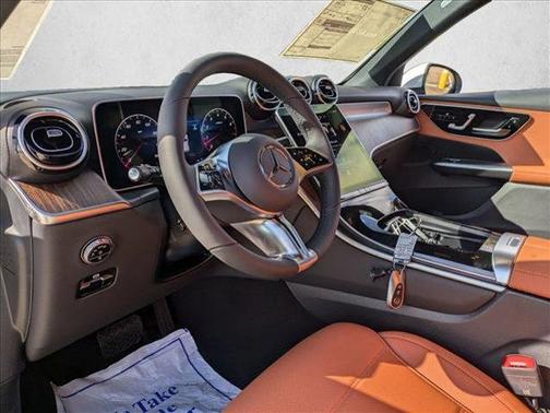 2026 Mercedes-Benz GLC 300 Base