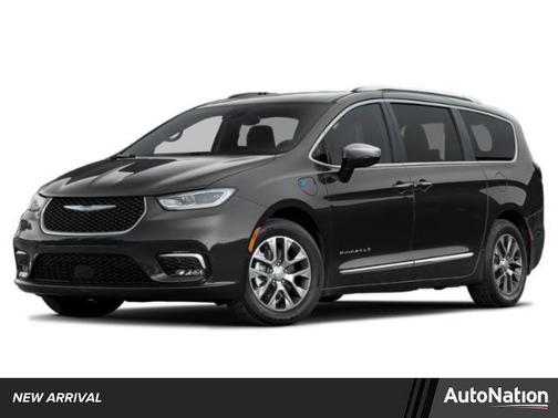 2021 Chrysler Pacifica Hybrid Touring L