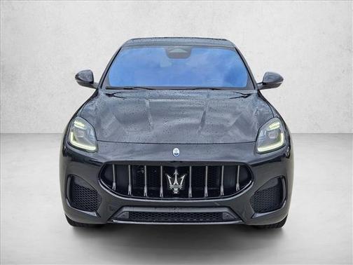 Nero Tempesta Metallic 2024 Maserati Grecale GT