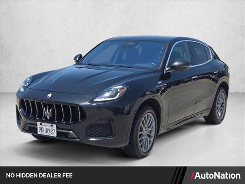 Nero Tempesta Metallic 2024 Maserati Grecale GT